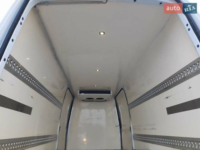 Белый Мерседес Sprinter, объемом двигателя 0 л и пробегом 281 тыс. км за 28500 $, фото 37 на Automoto.ua