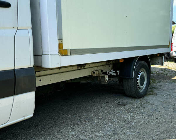 Белый Мерседес Sprinter, объемом двигателя 2.14 л и пробегом 371 тыс. км за 12900 $, фото 4 на Automoto.ua