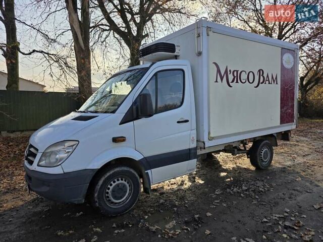 Белый Мерседес Sprinter, объемом двигателя 2.14 л и пробегом 350 тыс. км за 12500 $, фото 7 на Automoto.ua