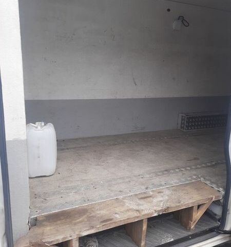 Білий Мерседес Sprinter, об'ємом двигуна 2.14 л та пробігом 5 тис. км за 13000 $, фото 5 на Automoto.ua