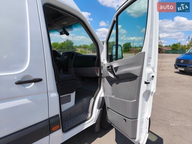 Белый Мерседес Sprinter, объемом двигателя 0 л и пробегом 281 тыс. км за 29900 $, фото 24 на Automoto.ua