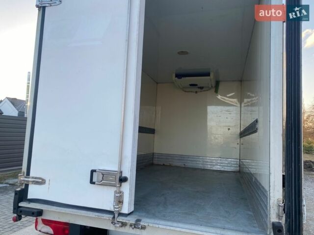 Белый Мерседес Sprinter, объемом двигателя 0 л и пробегом 270 тыс. км за 24400 $, фото 6 на Automoto.ua
