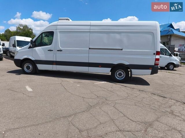 Белый Мерседес Sprinter, объемом двигателя 0 л и пробегом 281 тыс. км за 29900 $, фото 6 на Automoto.ua