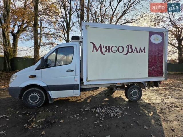 Белый Мерседес Sprinter, объемом двигателя 2.14 л и пробегом 350 тыс. км за 12500 $, фото 8 на Automoto.ua