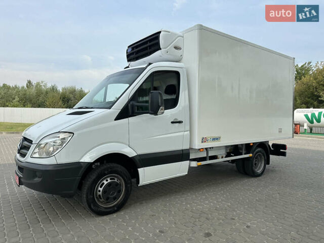 Белый Мерседес Sprinter, объемом двигателя 2.2 л и пробегом 196 тыс. км за 21700 $, фото 1 на Automoto.ua