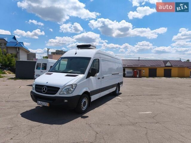 Белый Мерседес Sprinter, объемом двигателя 0 л и пробегом 281 тыс. км за 29900 $, фото 4 на Automoto.ua