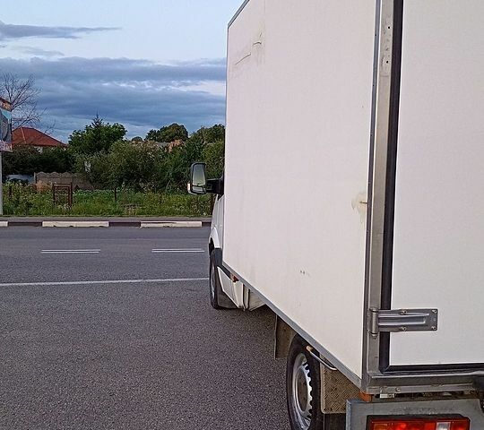 Белый Мерседес Sprinter, объемом двигателя 2 л и пробегом 680 тыс. км за 14200 $, фото 6 на Automoto.ua
