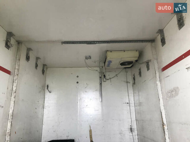 Белый Мерседес Sprinter, объемом двигателя 2.14 л и пробегом 650 тыс. км за 8000 $, фото 1 на Automoto.ua