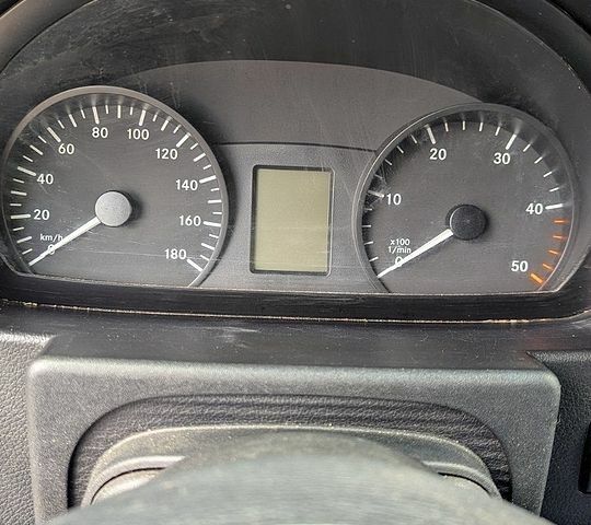 Білий Мерседес Sprinter, об'ємом двигуна 2.14 л та пробігом 340 тис. км за 13500 $, фото 4 на Automoto.ua