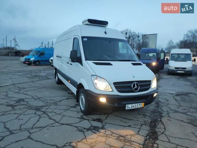 Белый Мерседес Sprinter, объемом двигателя 0 л и пробегом 281 тыс. км за 28500 $, фото 42 на Automoto.ua