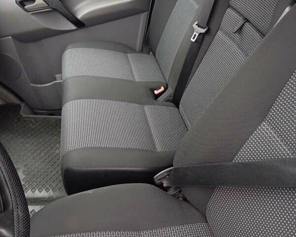 Белый Мерседес Sprinter, объемом двигателя 2.99 л и пробегом 700 тыс. км за 17000 $, фото 13 на Automoto.ua