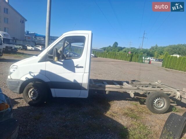 Белый Мерседес Sprinter, объемом двигателя 2.14 л и пробегом 200 тыс. км за 5500 $, фото 4 на Automoto.ua