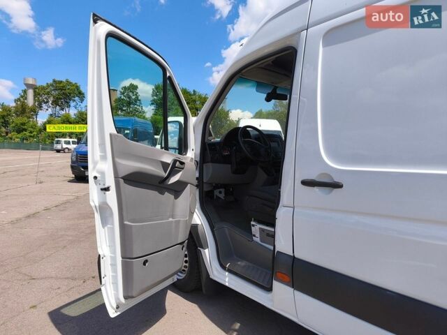 Белый Мерседес Sprinter, объемом двигателя 0 л и пробегом 281 тыс. км за 29900 $, фото 17 на Automoto.ua