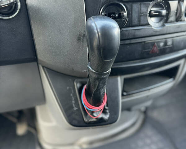 Білий Мерседес Sprinter, об'ємом двигуна 2.14 л та пробігом 700 тис. км за 9700 $, фото 12 на Automoto.ua