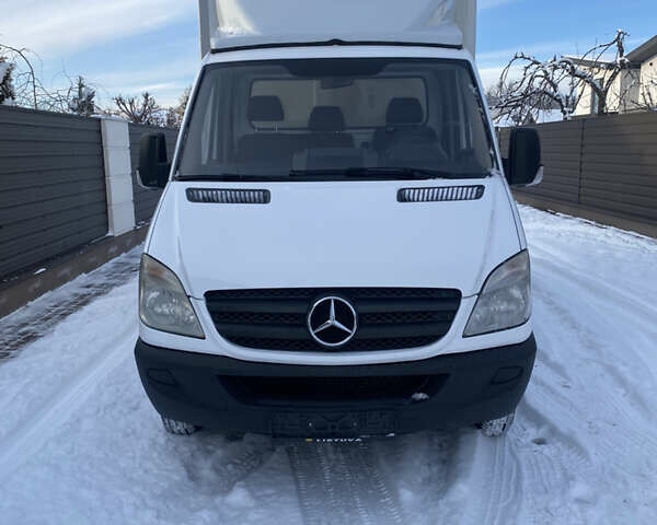 Белый Мерседес Sprinter, объемом двигателя 0 л и пробегом 270 тыс. км за 25400 $, фото 1 на Automoto.ua