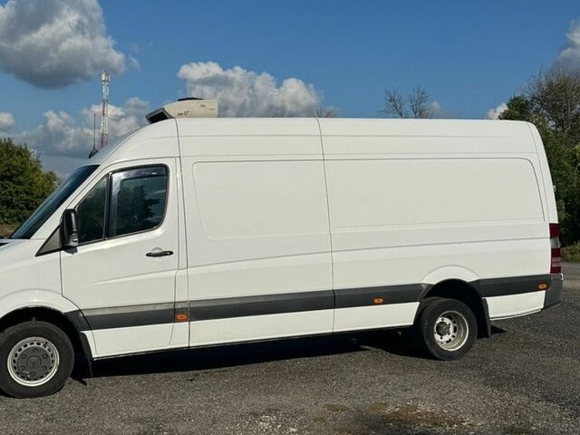 Белый Мерседес Sprinter, объемом двигателя 2.99 л и пробегом 570 тыс. км за 18500 $, фото 5 на Automoto.ua