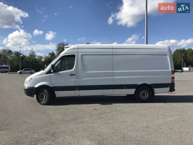 Белый Мерседес Sprinter, объемом двигателя 2.14 л и пробегом 100 тыс. км за 17000 $, фото 7 на Automoto.ua