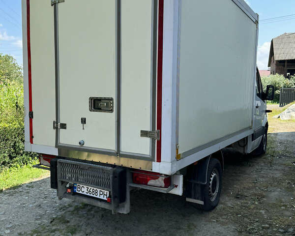 Белый Мерседес Sprinter, объемом двигателя 2.14 л и пробегом 371 тыс. км за 12900 $, фото 10 на Automoto.ua