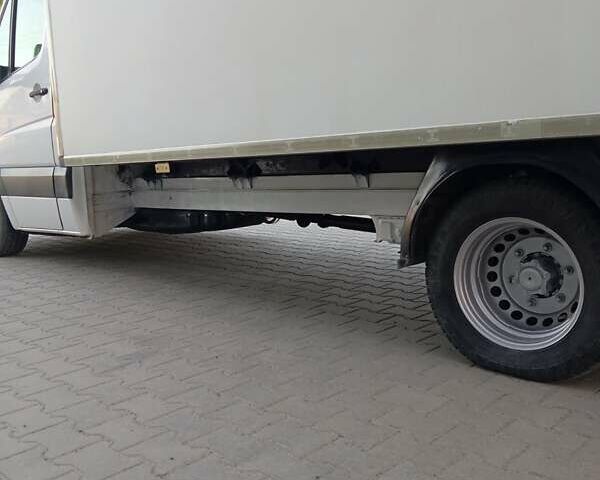Белый Мерседес Sprinter, объемом двигателя 2.99 л и пробегом 100 тыс. км за 19900 $, фото 8 на Automoto.ua