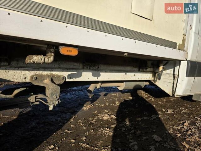 Белый Мерседес Sprinter, объемом двигателя 2.14 л и пробегом 350 тыс. км за 12500 $, фото 15 на Automoto.ua
