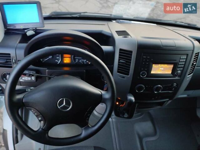 Белый Мерседес Sprinter, объемом двигателя 0 л и пробегом 281 тыс. км за 28500 $, фото 21 на Automoto.ua