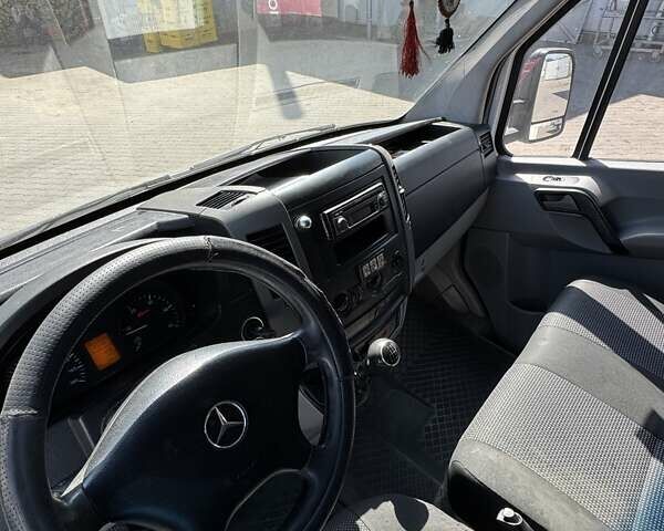 Білий Мерседес Sprinter, об'ємом двигуна 2.15 л та пробігом 970 тис. км за 11500 $, фото 9 на Automoto.ua