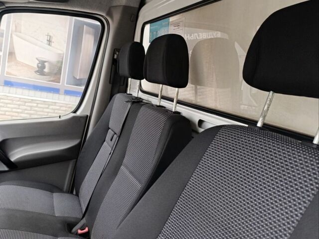 Белый Мерседес Sprinter, объемом двигателя 2.14 л и пробегом 430 тыс. км за 14500 $, фото 18 на Automoto.ua
