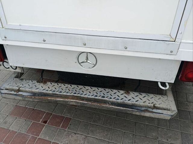 Белый Мерседес Sprinter, объемом двигателя 2.14 л и пробегом 430 тыс. км за 14500 $, фото 10 на Automoto.ua