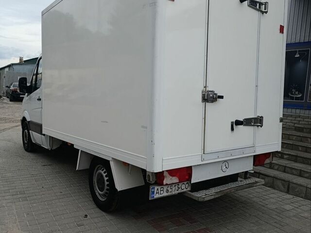 Белый Мерседес Sprinter, объемом двигателя 2.14 л и пробегом 430 тыс. км за 14500 $, фото 7 на Automoto.ua