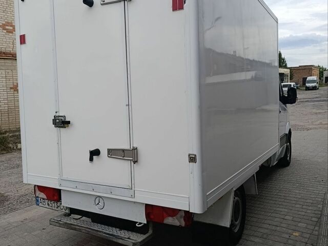 Белый Мерседес Sprinter, объемом двигателя 2.14 л и пробегом 430 тыс. км за 14500 $, фото 8 на Automoto.ua