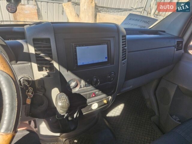 Білий Мерседес Sprinter, об'ємом двигуна 2.14 л та пробігом 350 тис. км за 20000 $, фото 23 на Automoto.ua