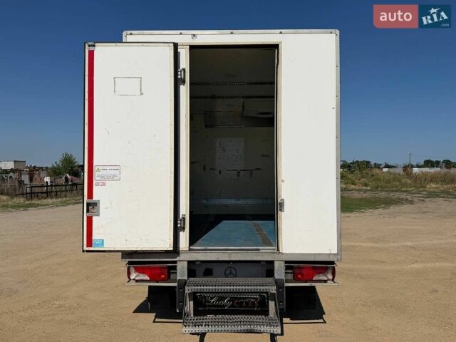 Білий Мерседес Sprinter, об'ємом двигуна 2.15 л та пробігом 343 тис. км за 11000 $, фото 28 на Automoto.ua