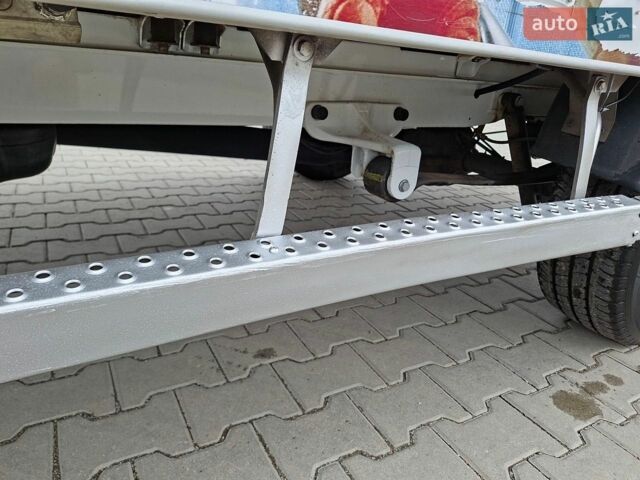 Білий Мерседес Sprinter, об'ємом двигуна 2.2 л та пробігом 300 тис. км за 17500 $, фото 14 на Automoto.ua