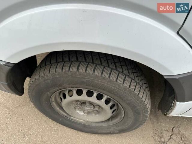 Білий Мерседес Sprinter, об'ємом двигуна 2.14 л та пробігом 419 тис. км за 11700 $, фото 6 на Automoto.ua