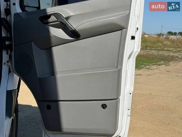Білий Мерседес Sprinter, об'ємом двигуна 2.15 л та пробігом 343 тис. км за 11000 $, фото 24 на Automoto.ua