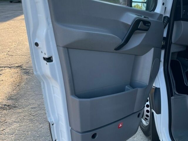 Білий Мерседес Sprinter, об'ємом двигуна 2.99 л та пробігом 1000 тис. км за 20900 $, фото 9 на Automoto.ua