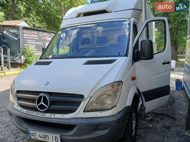Белый Мерседес Sprinter, объемом двигателя 2.14 л и пробегом 571 тыс. км за 11200 $, фото 10 на Automoto.ua
