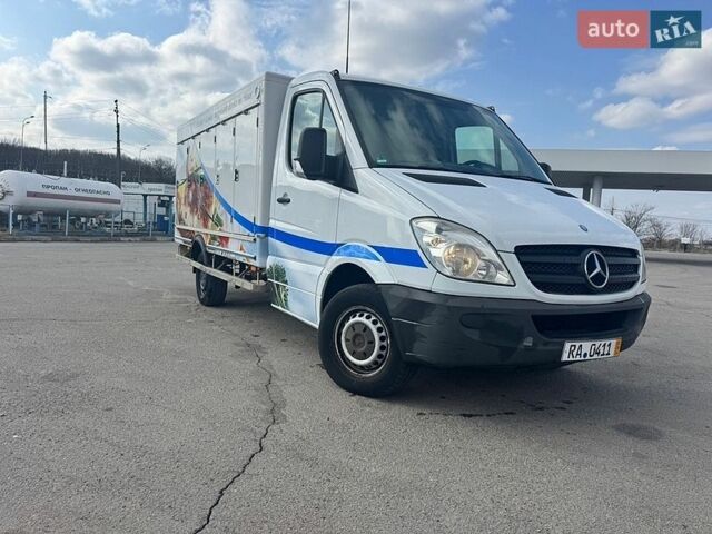 Белый Мерседес Sprinter, объемом двигателя 2.1 л и пробегом 217 тыс. км за 19800 $, фото 1 на Automoto.ua