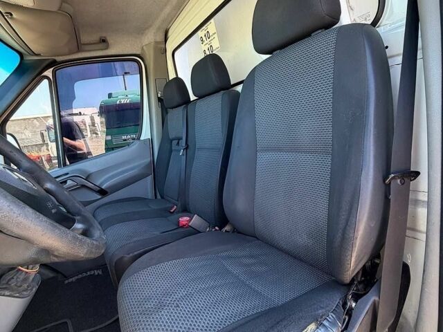 Білий Мерседес Sprinter, об'ємом двигуна 2.15 л та пробігом 343 тис. км за 11000 $, фото 12 на Automoto.ua