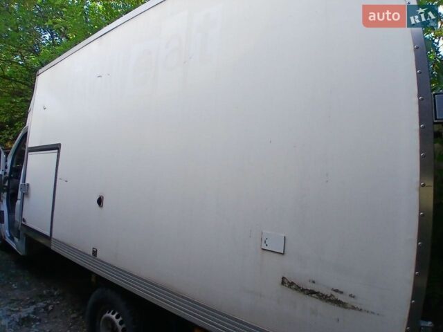 Белый Мерседес Sprinter, объемом двигателя 2.14 л и пробегом 571 тыс. км за 11200 $, фото 79 на Automoto.ua