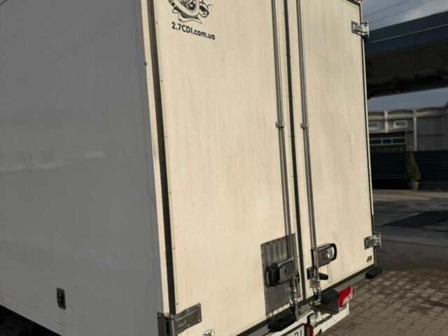Белый Мерседес Sprinter, объемом двигателя 2.14 л и пробегом 940 тыс. км за 17500 $, фото 4 на Automoto.ua
