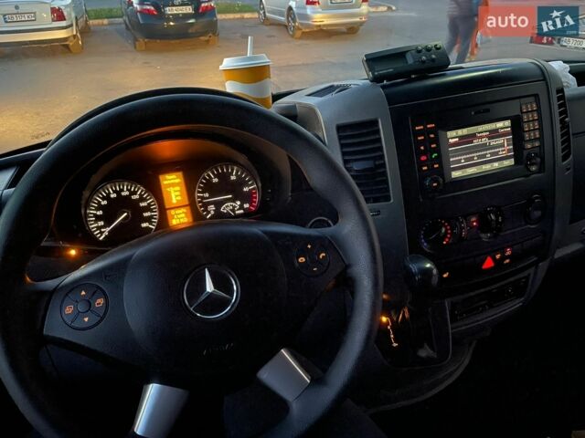 Білий Мерседес Sprinter, об'ємом двигуна 2.99 л та пробігом 1000 тис. км за 20900 $, фото 42 на Automoto.ua