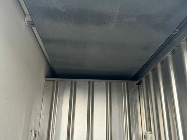 Белый Мерседес Sprinter, объемом двигателя 2.1 л и пробегом 217 тыс. км за 18500 $, фото 13 на Automoto.ua