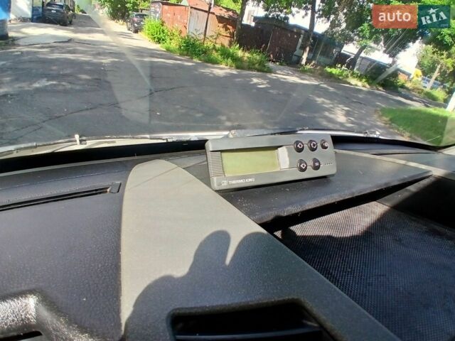 Белый Мерседес Sprinter, объемом двигателя 2.14 л и пробегом 571 тыс. км за 11200 $, фото 58 на Automoto.ua