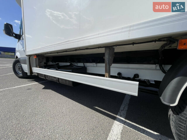 Белый Мерседес Sprinter, объемом двигателя 2.99 л и пробегом 380 тыс. км за 20000 $, фото 12 на Automoto.ua