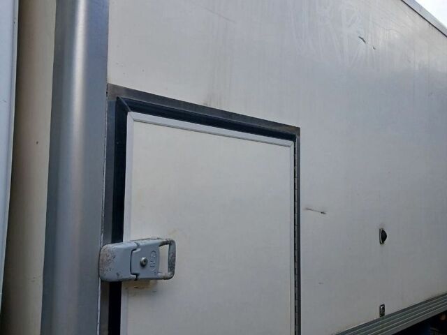Белый Мерседес Sprinter, объемом двигателя 2.14 л и пробегом 571 тыс. км за 11200 $, фото 73 на Automoto.ua