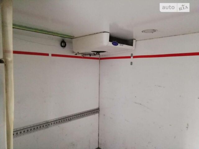 Белый Мерседес Sprinter, объемом двигателя 3 л и пробегом 550 тыс. км за 44999 $, фото 9 на Automoto.ua