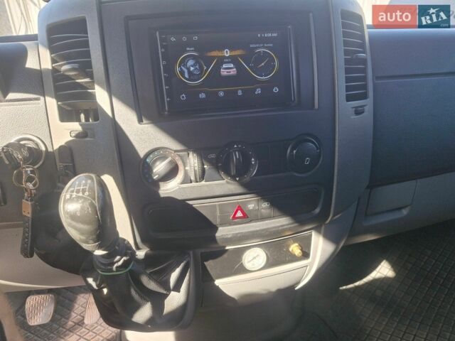 Білий Мерседес Sprinter, об'ємом двигуна 2.14 л та пробігом 350 тис. км за 20000 $, фото 24 на Automoto.ua