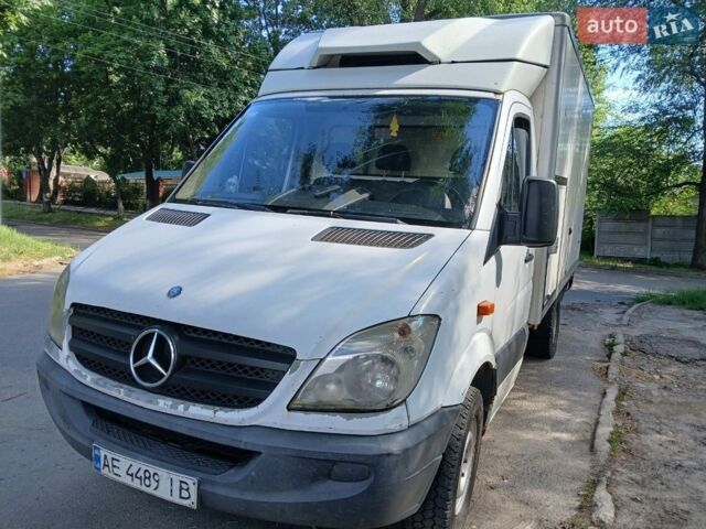 Белый Мерседес Sprinter, объемом двигателя 2.14 л и пробегом 571 тыс. км за 11200 $, фото 41 на Automoto.ua