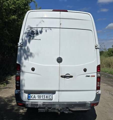 Белый Мерседес Sprinter, объемом двигателя 2.7 л и пробегом 640 тыс. км за 15500 $, фото 7 на Automoto.ua